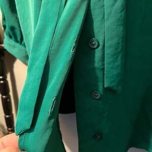 Worthington Emerald Green Silky 3/4 Sleeve Blouse